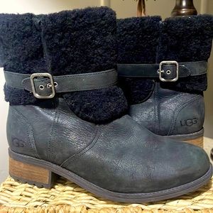 COPY - COPY - UGG BOOTS * GORGEOUS *